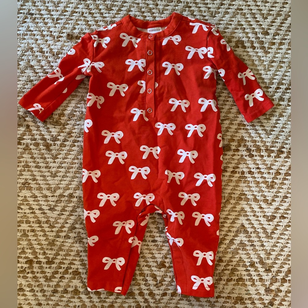 Hanna Andersson NWOT Red Bow baby girl Romper, 6-12 MOS
